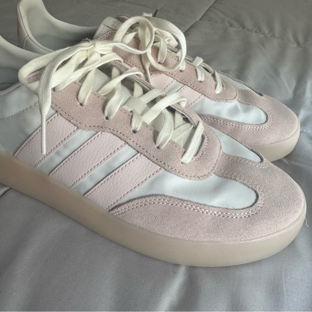 NEW (without box) Adidas Barreda Decode Womens Shoes 9.5 Sneakers